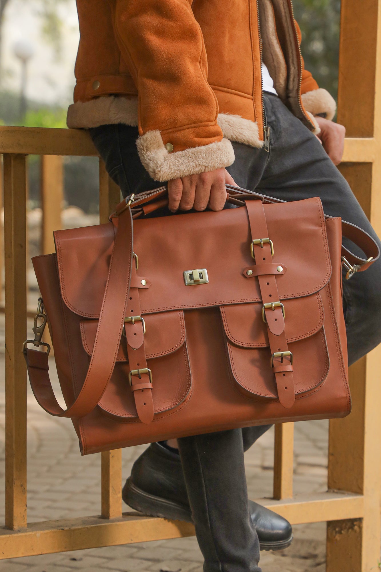 Flinders Street Messenger Bag